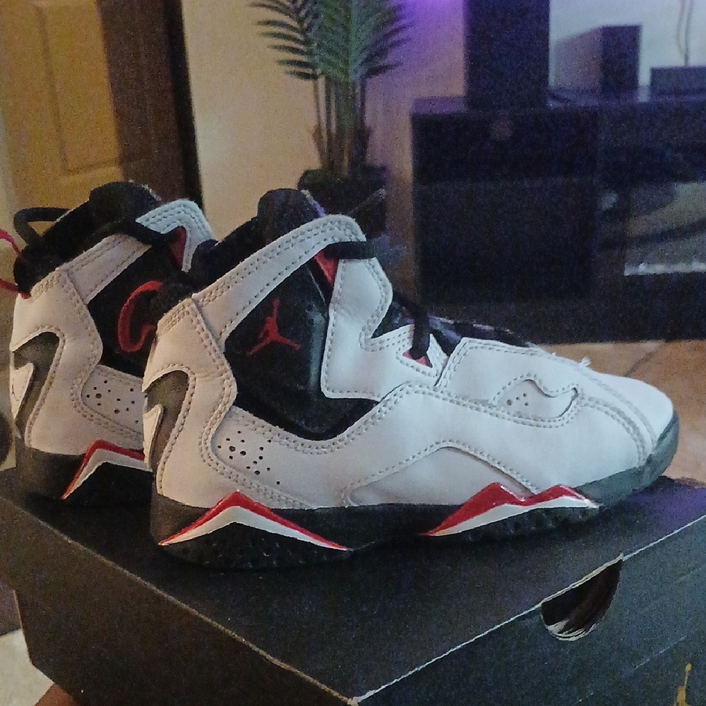 Jordan Kids Sneakers - Black, White, Red